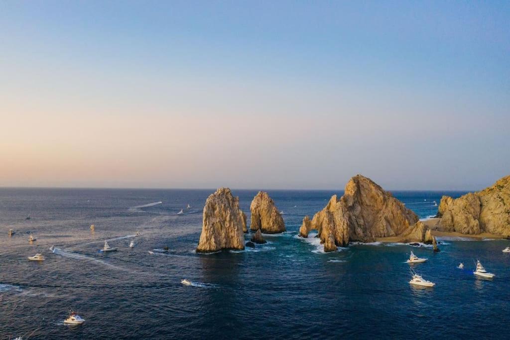 Vacay Condo Walk To The Beach Restaurants & Clubs Cabo San Lucas Exterior foto
